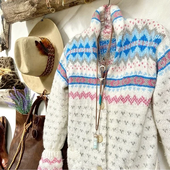 SOLD⭐️RARE Artisan HANDCRAFTED granny sweater-Navajo/NORDIC/Aztec/Pendleton vibe - Picture 3 of 16